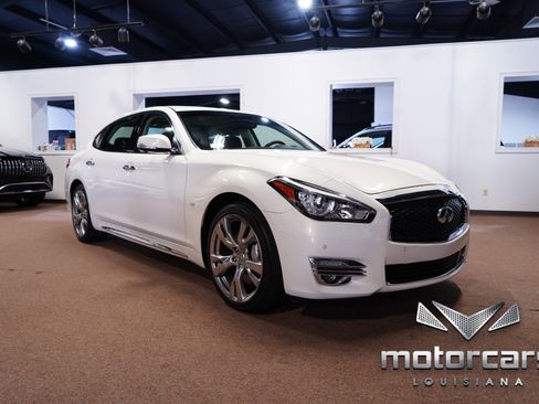 Used 2015 INFINITI Q70 L 3.7 w/ Deluxe Touring Package image 9