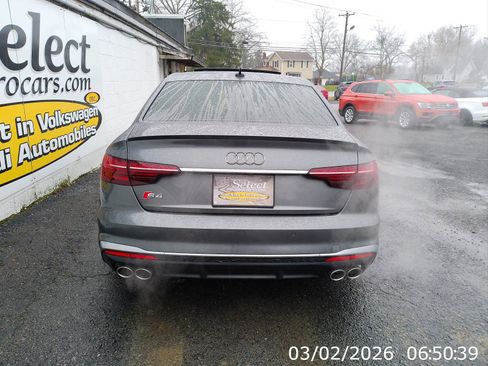 Used 2022 Audi S4 Premium Plus image 6