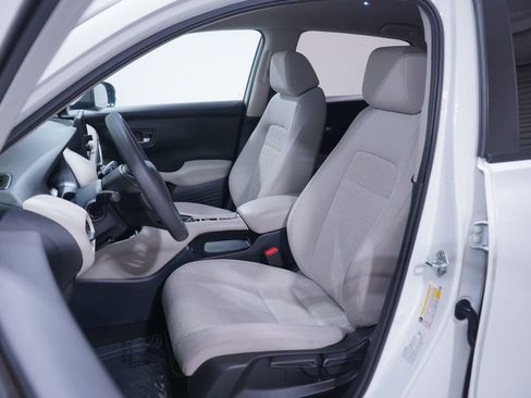 Used 2023 Honda HR-V LX image 7