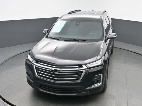 Used 2023 Chevrolet Traverse LT FWD image 40