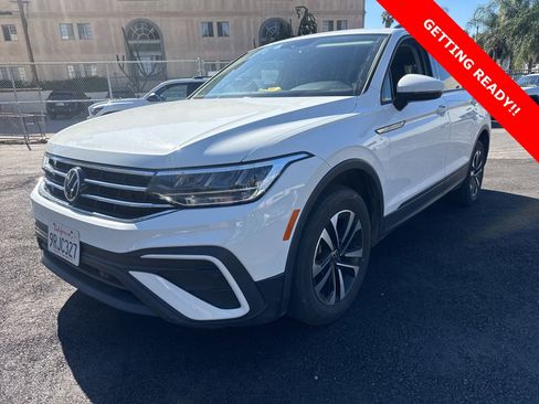 Used 2023 Volkswagen Tiguan S image 2