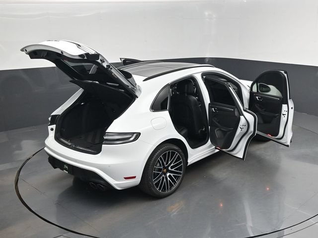 Used 2023 Porsche Macan GTS AWD/4WD image 29