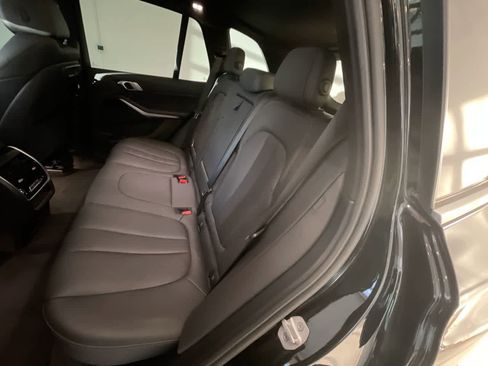 Used 2021 BMW X5 xDrive40i w/ Premium Package 2 AWD/4WD image 23