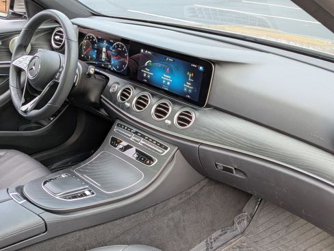 Certified 2023 Mercedes-Benz E 350 4MATIC Sedan image 34