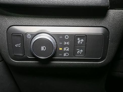 Used 2020 Ford Escape SEL AWD/4WD image 36