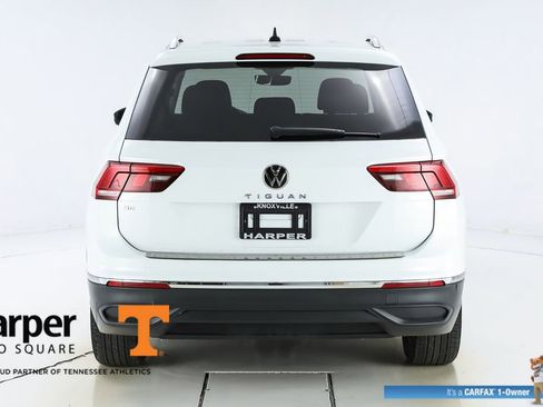 Used 2022 Volkswagen Tiguan SE FWD image 8