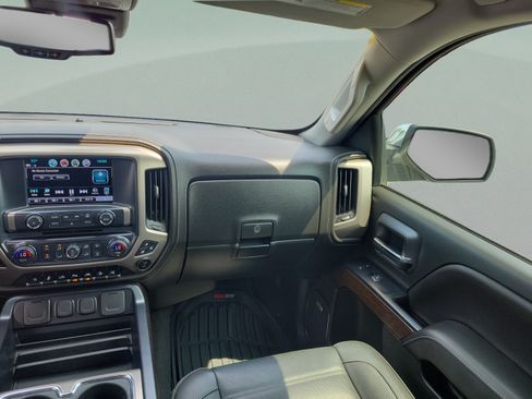 Used 2018 GMC Sierra 1500 Denali w/ Denali Ultimate Package AWD/4WD image 7