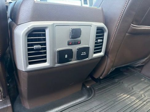 Used 2022 Ford F450 King Ranch w/ King Ranch Ultimate Package AWD/4WD image 17