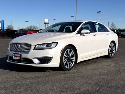 Used 2019 Lincoln MKZ Reserve image 8