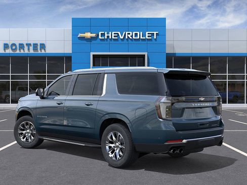 New 2025 Chevrolet Suburban Premier image 3