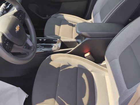 Used 2024 Chevrolet TrailBlazer LT AWD/4WD image 16