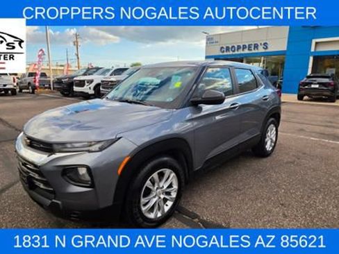 Used 2022 Chevrolet TrailBlazer LS FWD image 1