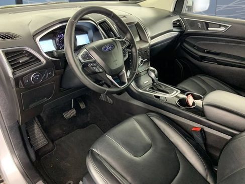 Used 2018 Ford Edge Titanium AWD/4WD image 22