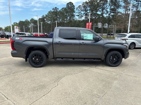 New 2026 Toyota Tundra SR5 image 8