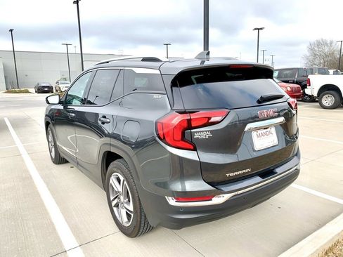 Used 2021 GMC Terrain SLT w/ Infotainment Package II image 7