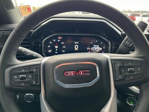 New 2026 GMC Sierra 1500 SLE w/ Preferred Package image 25