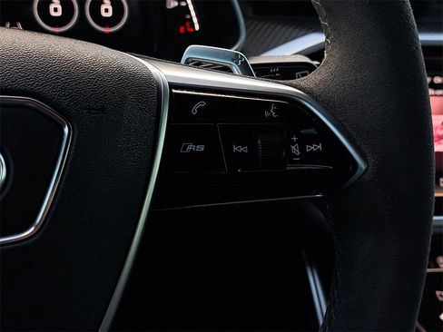 Used 2022 Audi RS 6 w/ Carbon Optic Package image 9