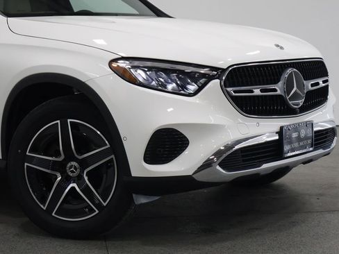New 2026 Mercedes-Benz GLC 300 4MATIC image 3