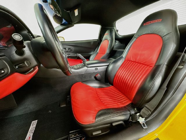 Used 2002 Chevrolet Corvette Z06 RWD image 11