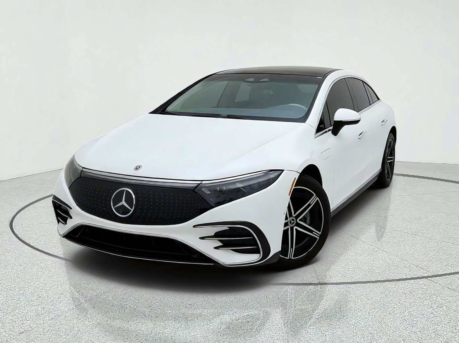 Certified 2023 Mercedes-Benz EQS 580 4MATIC Sedan image 2