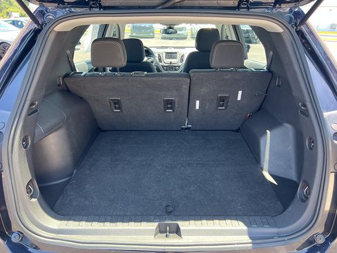 Used 2021 Chevrolet Equinox LS FWD image 5