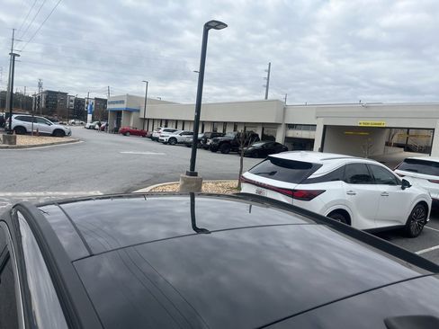 Used 2020 Ford Escape Titanium w/ Titanium Premium Package 2.0 image 5