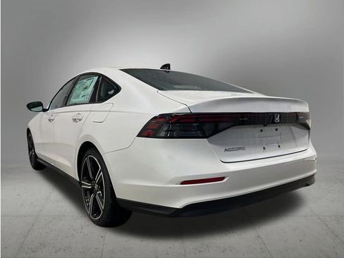 New 2026 Honda Accord SE image 3