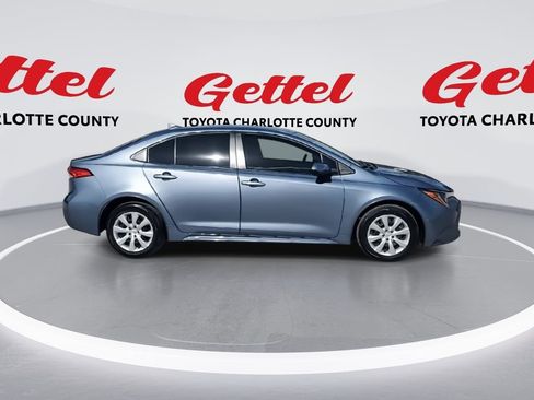 Certified 2023 Toyota Corolla LE image 9