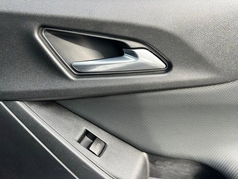 Certified 2025 Chevrolet Equinox LT image 19