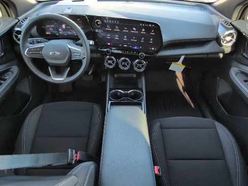 New 2026 Chevrolet Blazer EV LT image 5