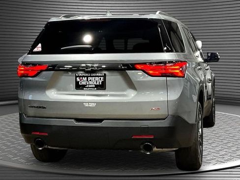 Used 2023 Chevrolet Traverse RS FWD image 6