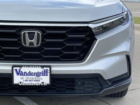 Used 2025 Honda CR-V EX-L image 7