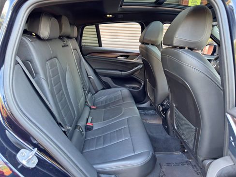 Used 2019 BMW X4 xDrive30i w/ Executive Package AWD/4WD image 42