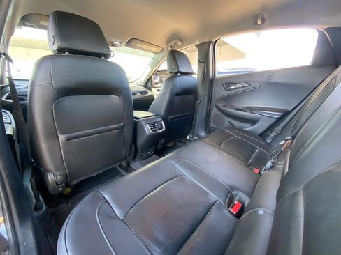Used 2017 Chevrolet Malibu LT w/ Leather Package image 23