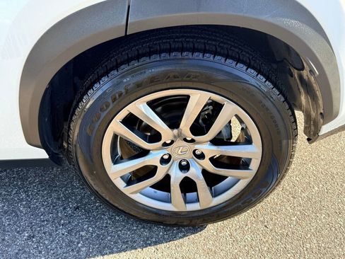 Used 2016 Lexus NX 200t FWD image 9