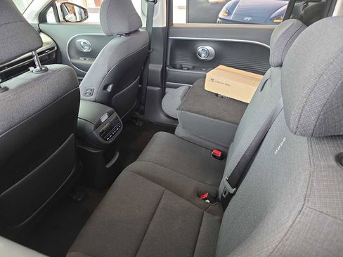 New 2026 Hyundai Ioniq 9 SE image 24