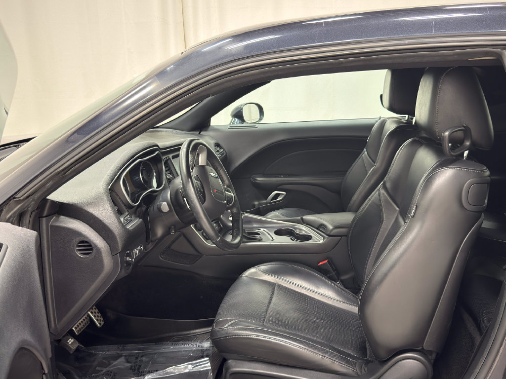 Used 2017 Dodge Challenger GT w/ Driver Convenience Group AWD/4WD image 11