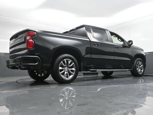 Used 2021 Chevrolet Silverado 1500 RST AWD/4WD image 34