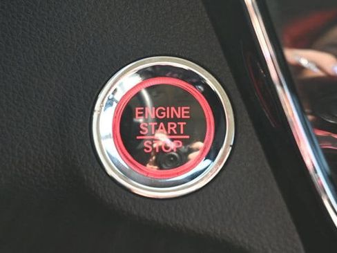Used 2019 Honda HR-V EX image 32
