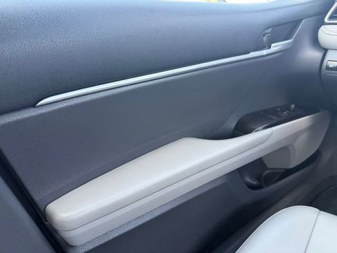 Certified 2023 Toyota Camry SE AWD/4WD image 31