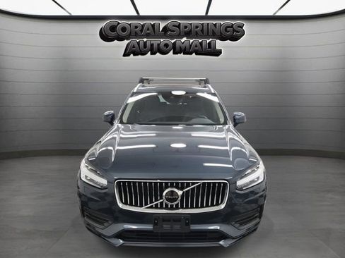 Used 2022 Volvo XC90 T5 Momentum w/ Climate Package image 2