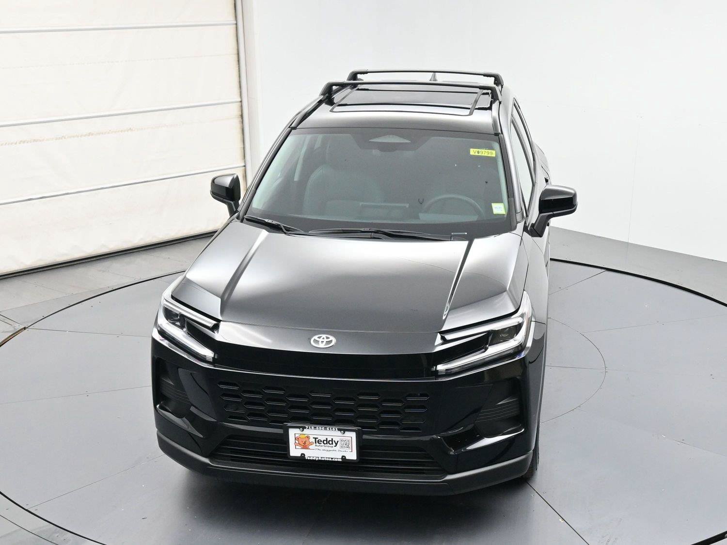 Used 2026 Toyota RAV4 XLE Premium w/ Panoramic Sun Roof Package AWD/4WD image 33