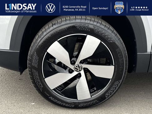 Used 2025 Volkswagen Taos S image 7