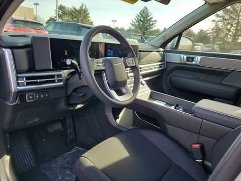 New 2026 Hyundai Santa Fe SE AWD/4WD image 19