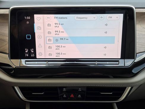 Certified 2026 Volkswagen Atlas SE FWD image 14
