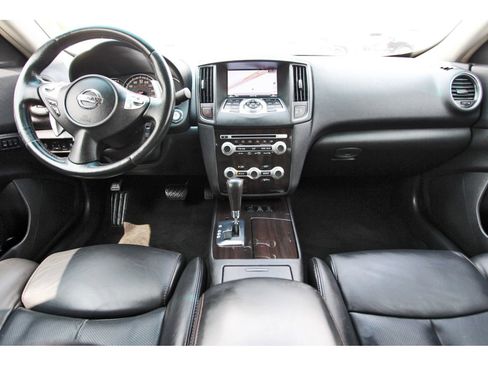 Used 2014 Nissan Maxima 3.5 SV w/ Premium Package FWD image 12