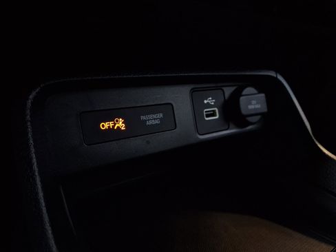 Certified 2023 Honda Civic LX image 22