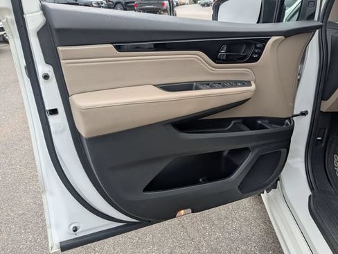 Used 2022 Honda Odyssey Touring image 9