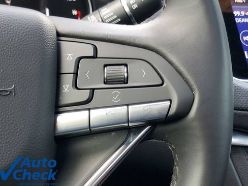 Certified 2024 Cadillac XT6 Luxury FWD image 25