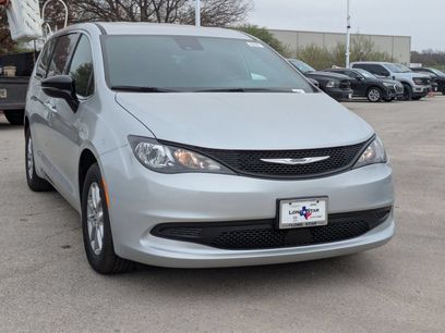 New 2026 Chrysler Voyager LX
